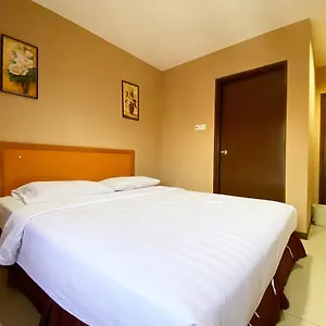 2* Hotel Oyo 90108 Kaya
